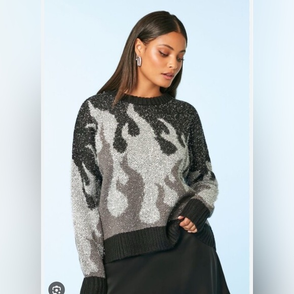 Forever 21 Metallic Flame Sweater - Picture 4 of 4